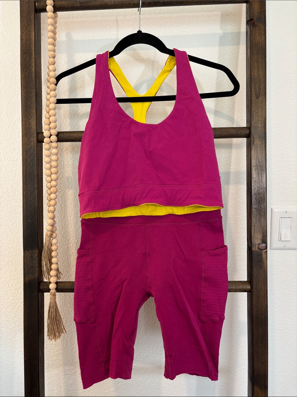💛Two piece Magenta Sports Bra with Yellow Trim